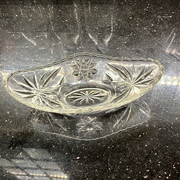Crystal serving dish - Picture 1 of 3